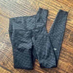 Alo Leggings
